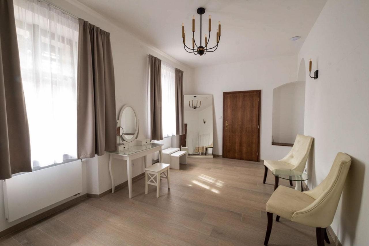 Penzion Stara Posta Hotel Kovalovice Ngoại thất bức ảnh